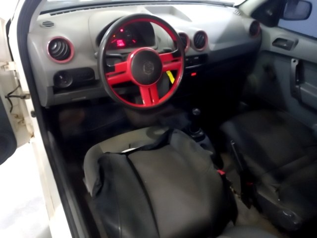 Vehicle_photo_7