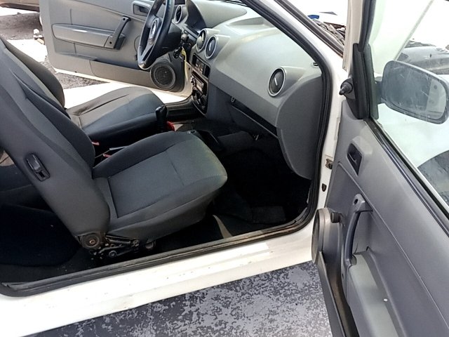 Vehicle_photo_9