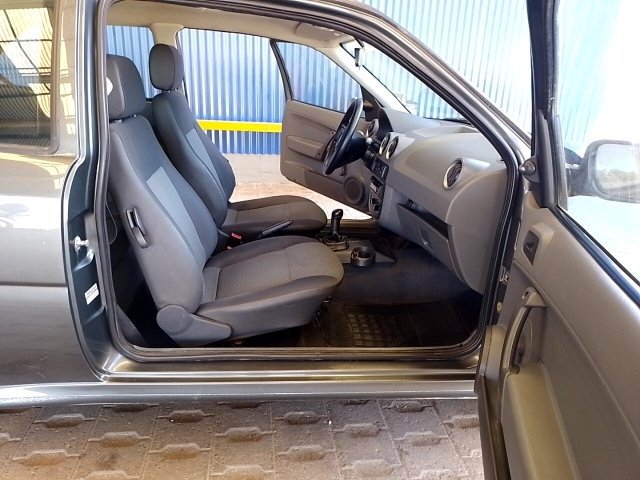 Vehicle_photo_9