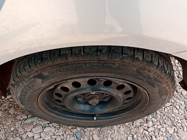 Vehicle_photo_17