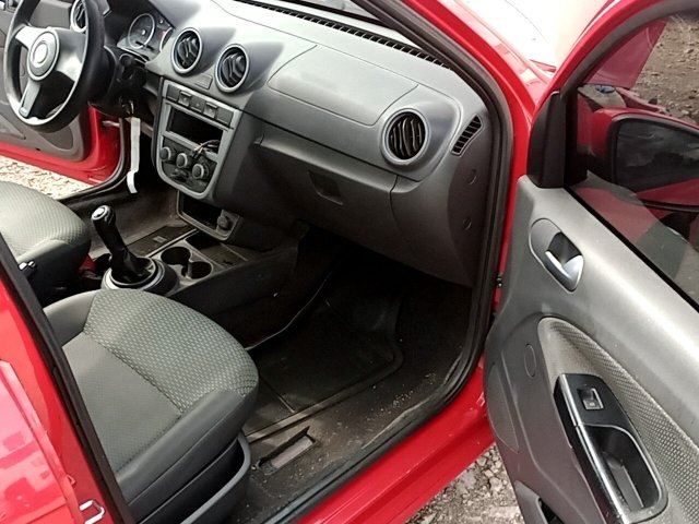 Vehicle_photo_9