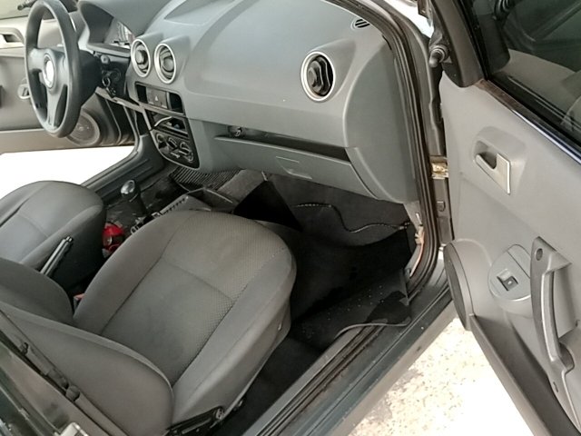 Vehicle_photo_9