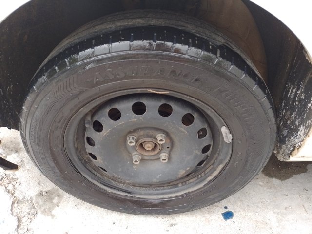 Vehicle_photo_19