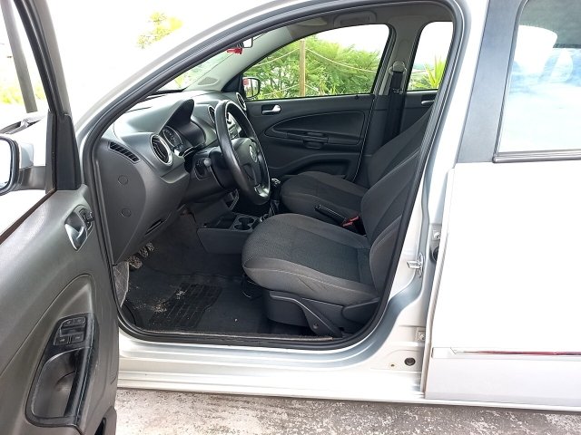 Vehicle_photo_8