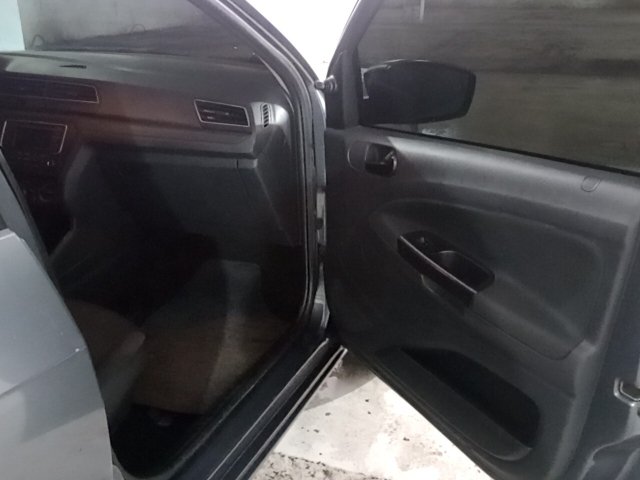 Vehicle_photo_9