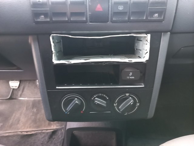 Vehicle_photo_6