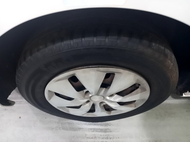 Vehicle_photo_13