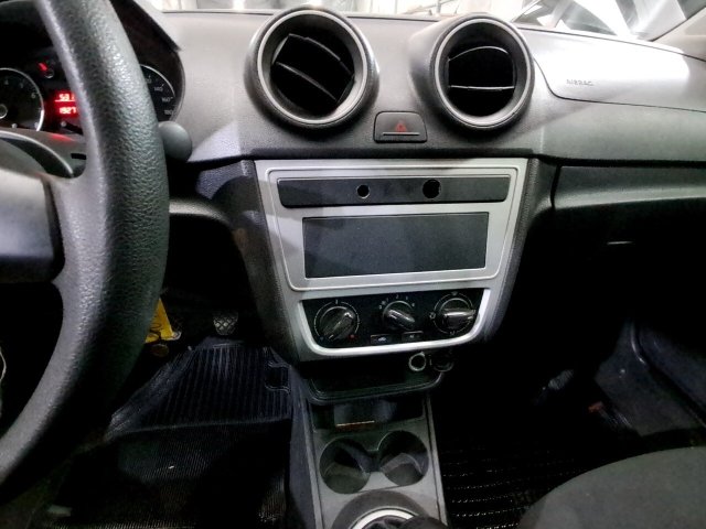 Vehicle_photo_6