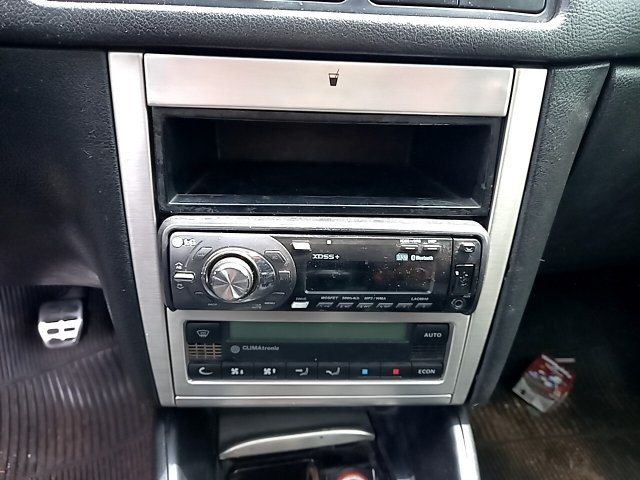 Vehicle_photo_6