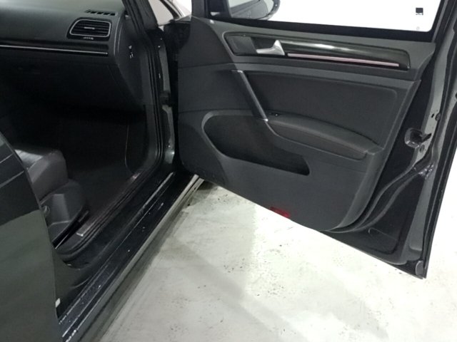 Vehicle_photo_9