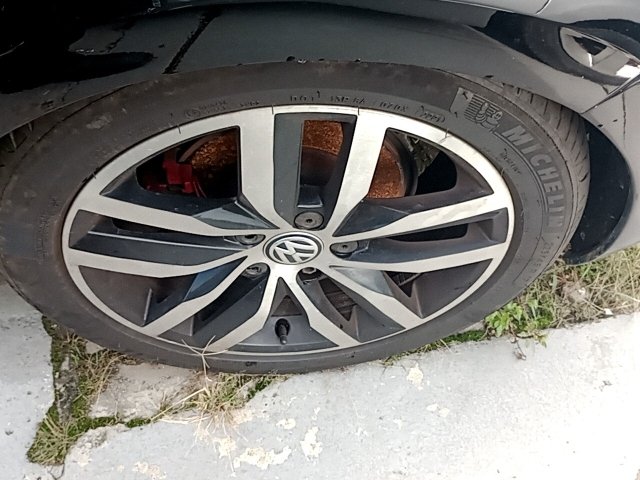 Vehicle_photo_16