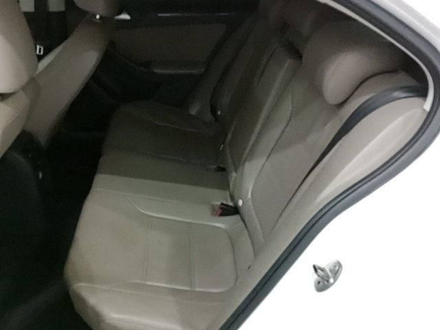 Vehicle_photo_10