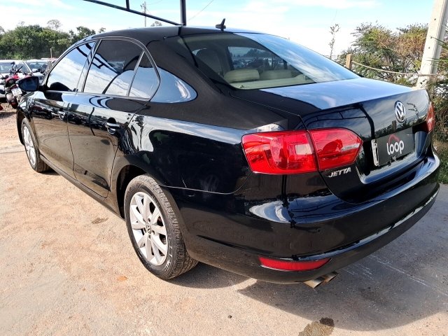 VW JETTA 2.0 Traseira Motorista