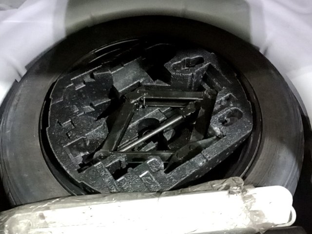 Vehicle_photo_17