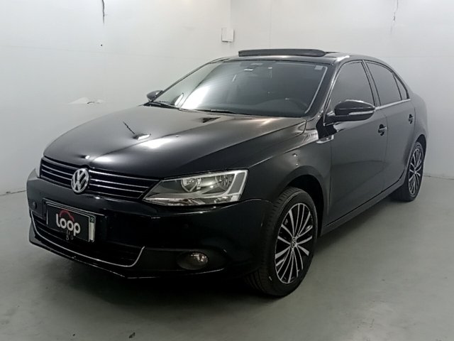 VW JETTA 2.0T Frente Motorista