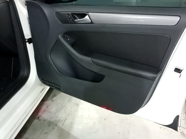 Vehicle_photo_9