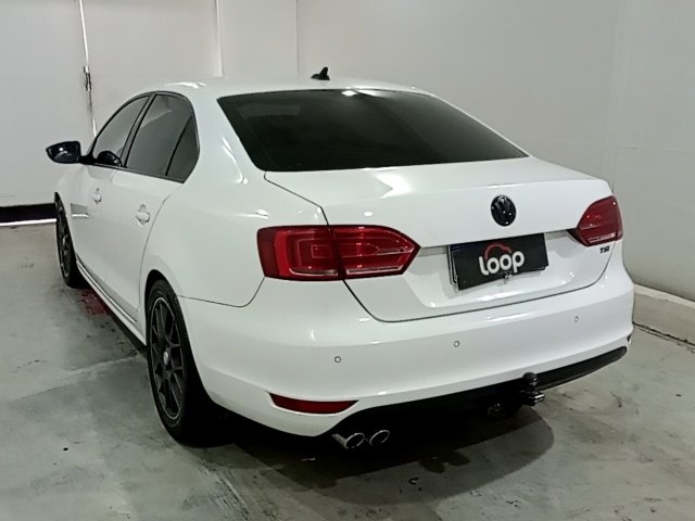 Vehicle_photo_3