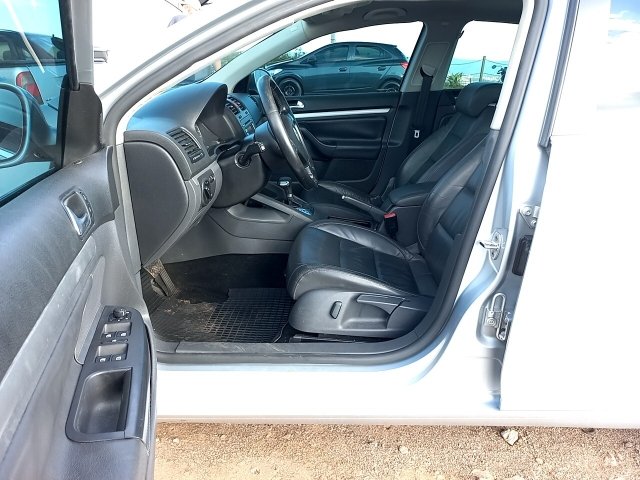 Vehicle_photo_8