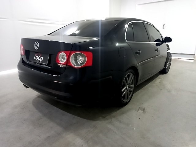 Vehicle_photo_4