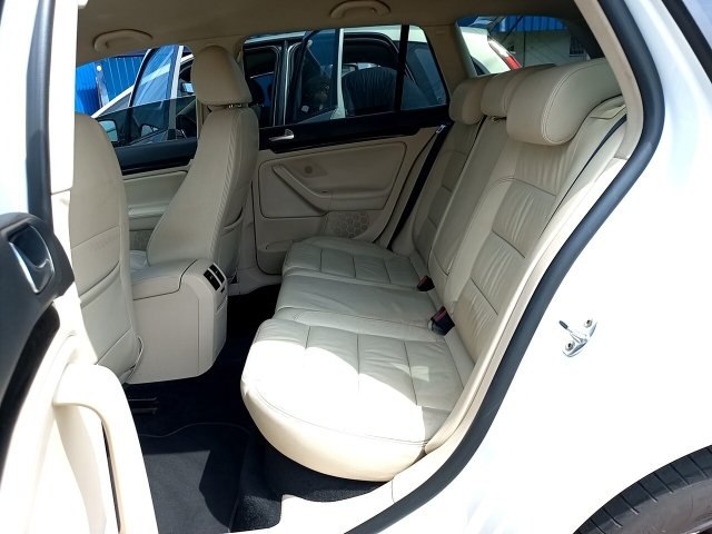 Vehicle_photo_10