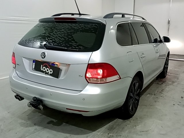 Vehicle_photo_4