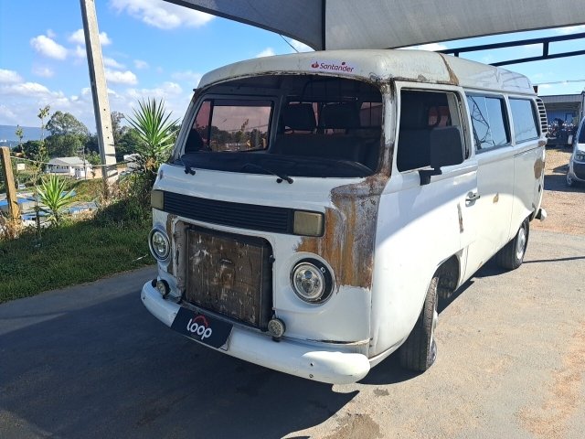 Veículo VW - VolksWagen Kombi VW KOMBI KOMBI 2010/2011 2011 em leilão