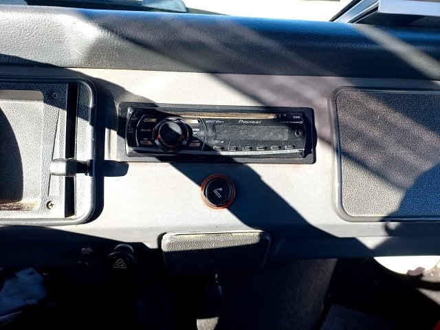 Vehicle_photo_6