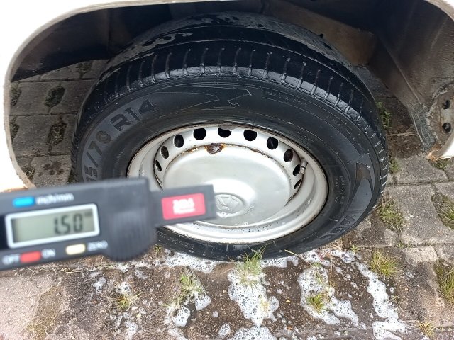 Vehicle_photo_13
