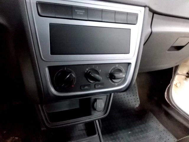 Vehicle_photo_6