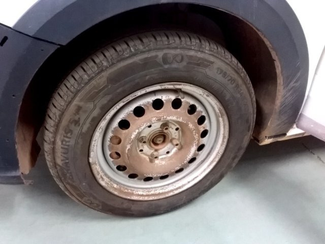Vehicle_photo_13
