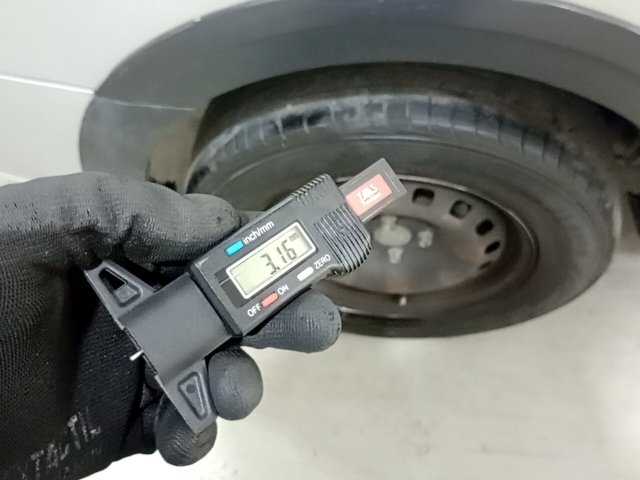 Vehicle_photo_16