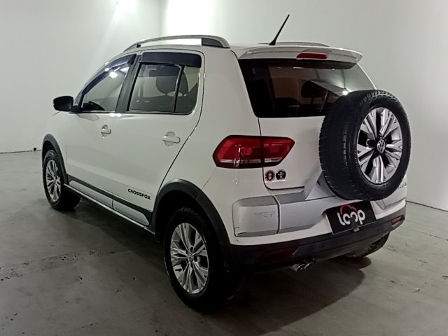 VW NOVO CROSSFOX SA Traseira Motorista