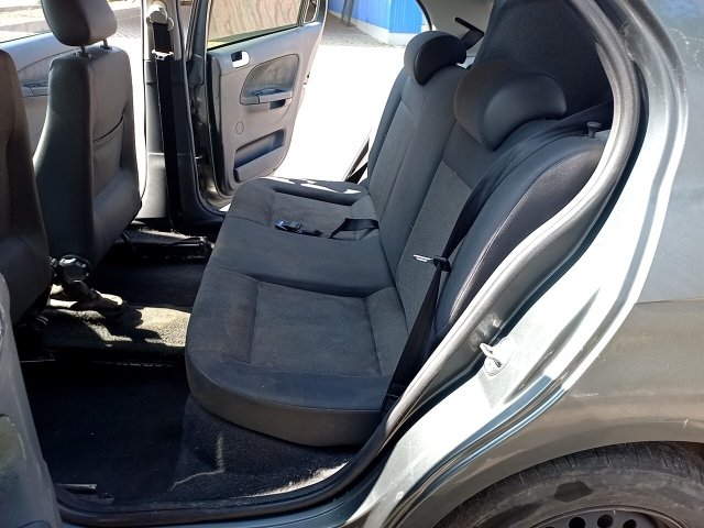 Vehicle_photo_10