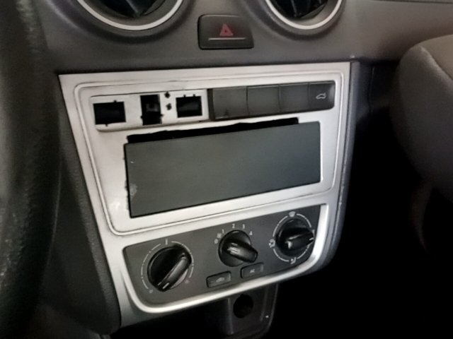 Vehicle_photo_16