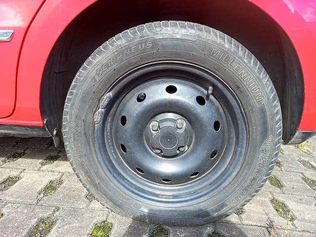 Vehicle_photo_15