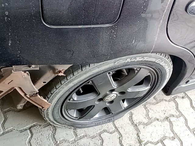 Vehicle_photo_16