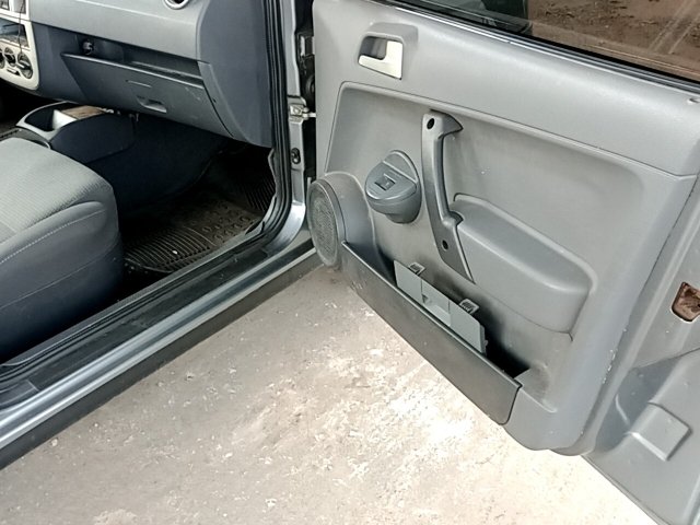 Vehicle_photo_9