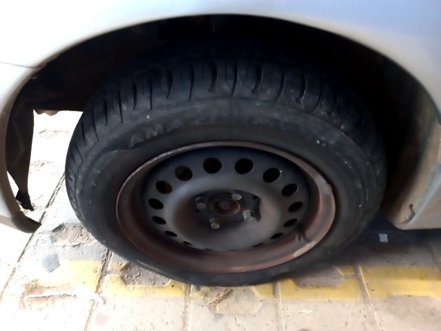 Vehicle_photo_13