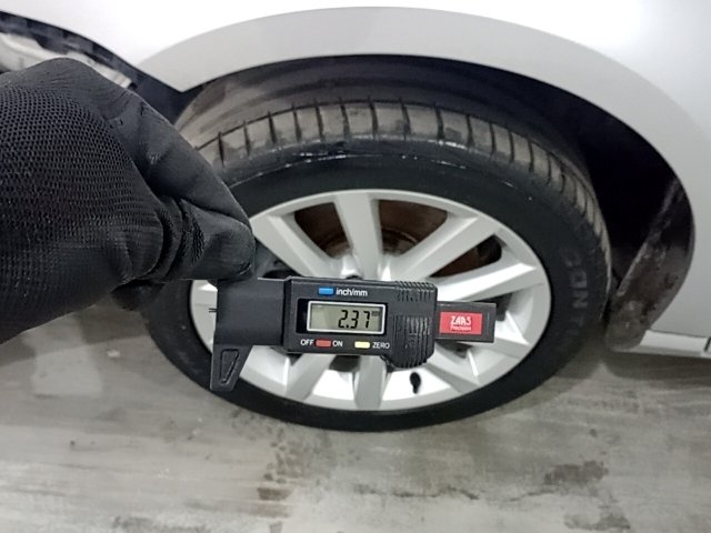 Vehicle_photo_13