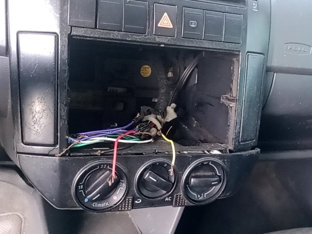 Vehicle_photo_6