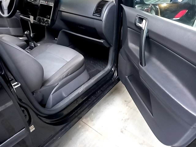 Vehicle_photo_9