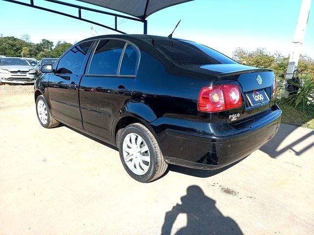 VW POLO SEDAN 1.6 Traseira Motorista