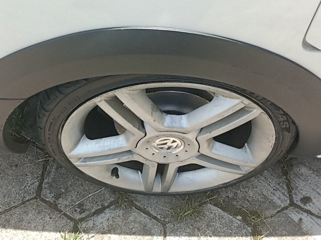 Vehicle_photo_16