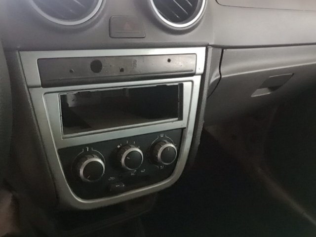 Vehicle_photo_14