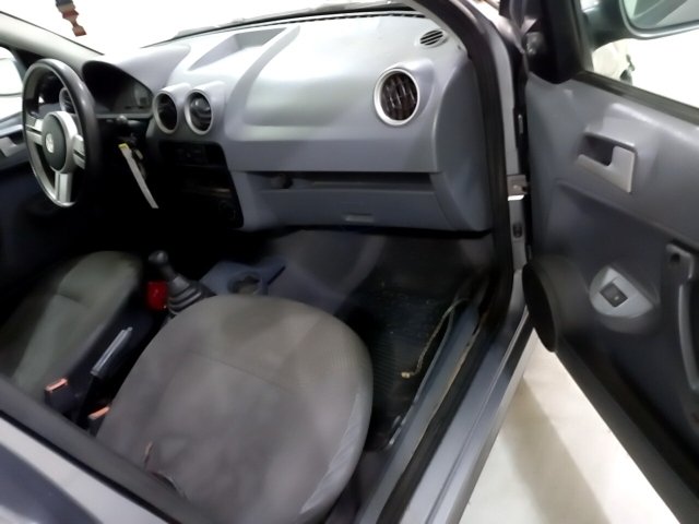 Vehicle_photo_9