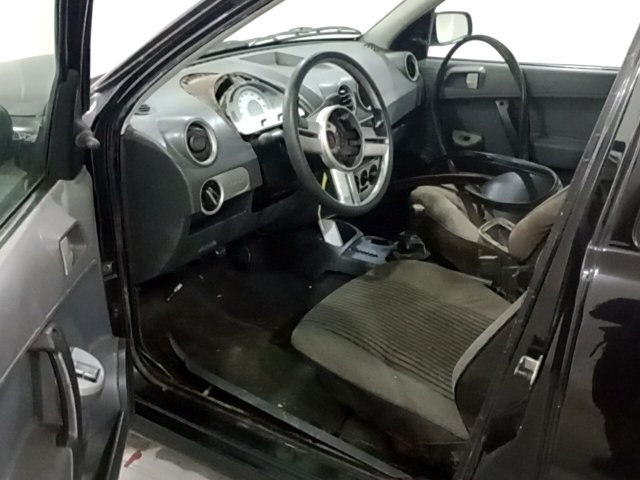 Vehicle_photo_8