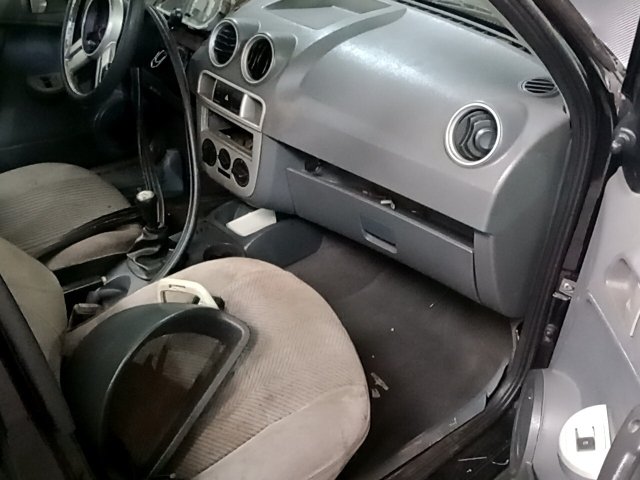 Vehicle_photo_9