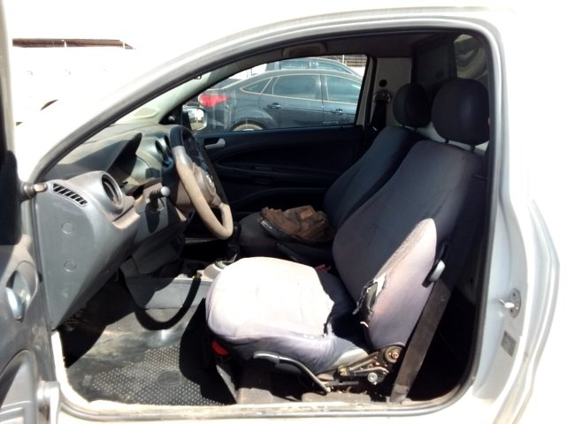 Vehicle_photo_10