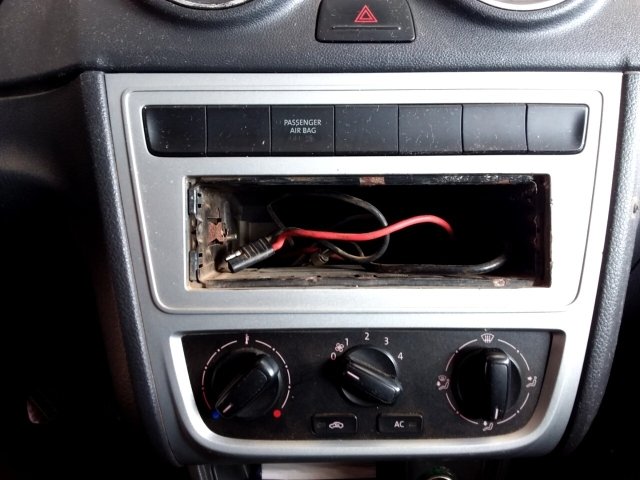 Vehicle_photo_6