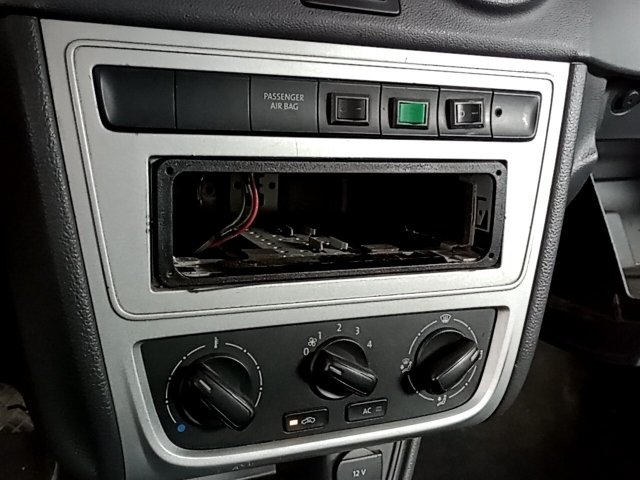 Vehicle_photo_6